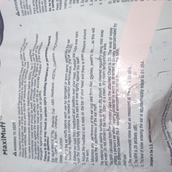 Ear Muff/Hearing Protection NWT - Picture 3 of 4